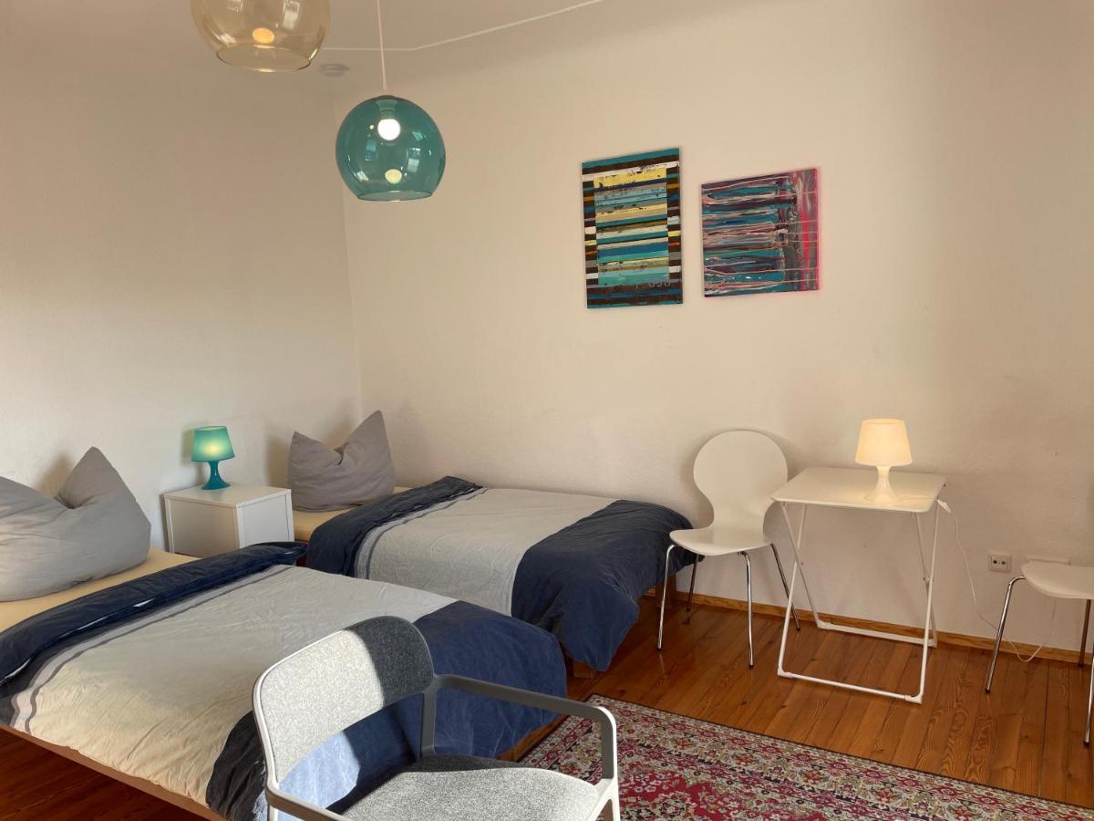 Altstadt Naehe 7 Min Fussweg Ueber Alte Maibruecke Zu Pension Mit Balkon & Garten, Ideal For Long Stay, Relocation Ochsenfurt Exterior foto